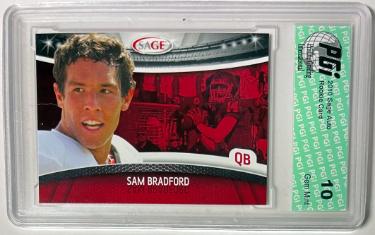 Sam Bradford 2010 Sage Auto Rookie Card #7- PGI Graded 10 Gem Mint  (Oklahoma/Heisman/No Auto)