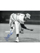 JR Richard signed Houston Astros B&W 8x10 Photo